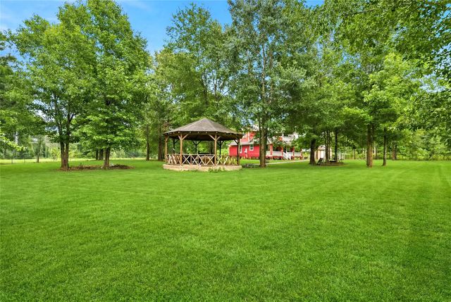 1151 County Line Road, Shepherd, TX 77371