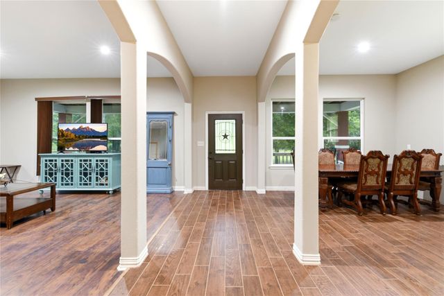 1151 County Line Road, Shepherd, TX 77371