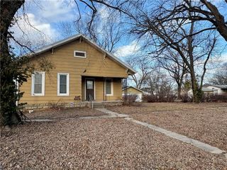 507 S Main Street, Yates Center, KS 66783