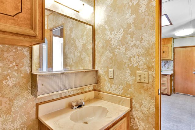 22405 W MALLOY PRAIRIE Rd, Cheney, WA 99004
