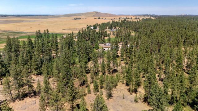 22405 W MALLOY PRAIRIE Rd, Cheney, WA 99004