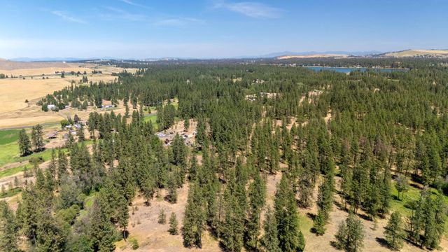 22405 W MALLOY PRAIRIE Rd, Cheney, WA 99004