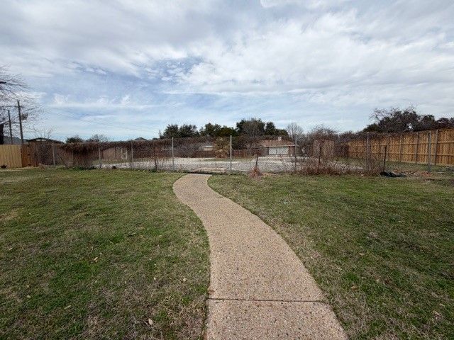 463 Harvest Glen Drive, Richardson, TX 75081