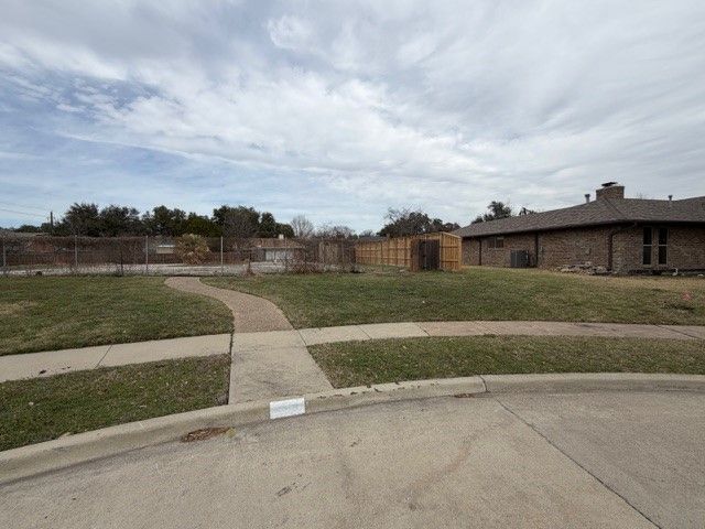 463 Harvest Glen Drive, Richardson, TX 75081