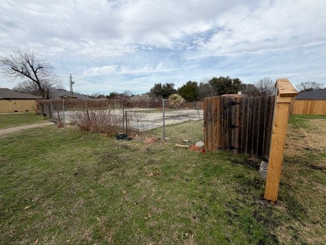 463 Harvest Glen Drive, Richardson, TX 75081