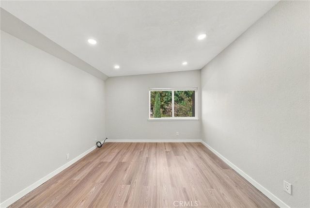 27175 Rio Garza, Valencia, CA 91354