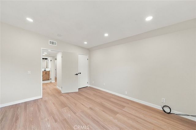 27175 Rio Garza, Valencia, CA 91354