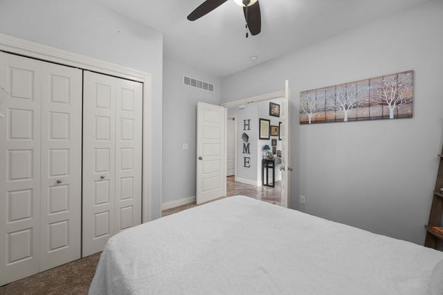 7127 MADISON Street, Davenport, IA 52806
