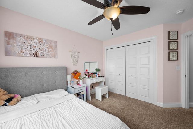 7127 MADISON Street, Davenport, IA 52806