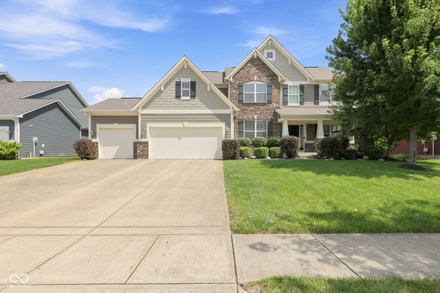 11122 Woodpark Drive, Noblesville, IN 46060