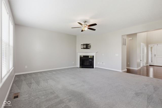11122 Woodpark Drive, Noblesville, IN 46060