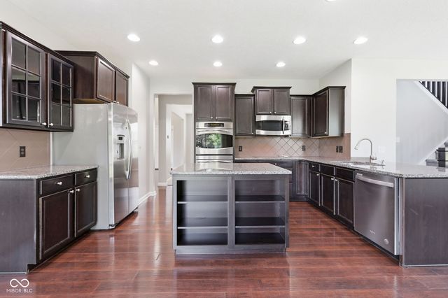 11122 Woodpark Drive, Noblesville, IN 46060