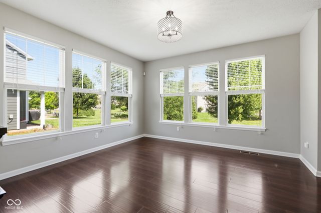 11122 Woodpark Drive, Noblesville, IN 46060