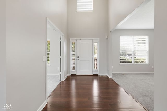 11122 Woodpark Drive, Noblesville, IN 46060