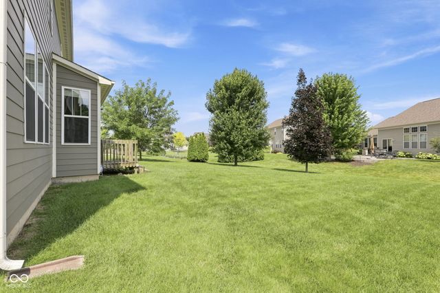 11122 Woodpark Drive, Noblesville, IN 46060