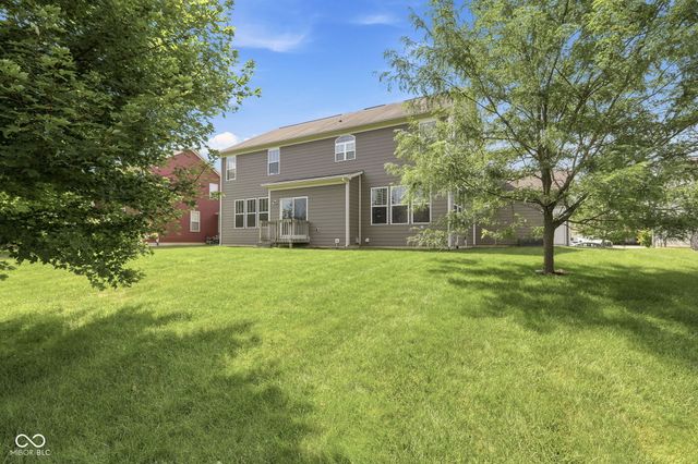 11122 Woodpark Drive, Noblesville, IN 46060