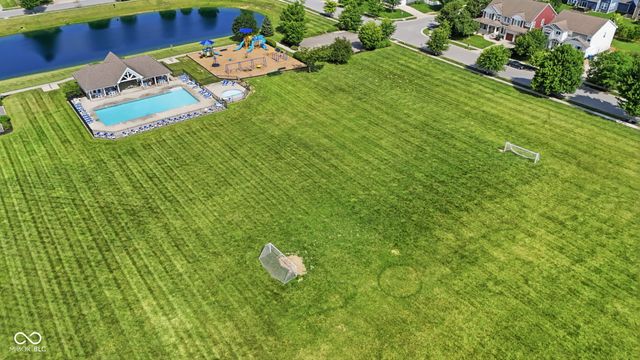11122 Woodpark Drive, Noblesville, IN 46060