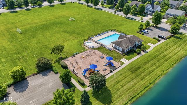 11122 Woodpark Drive, Noblesville, IN 46060