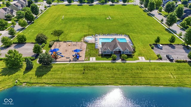 11122 Woodpark Drive, Noblesville, IN 46060
