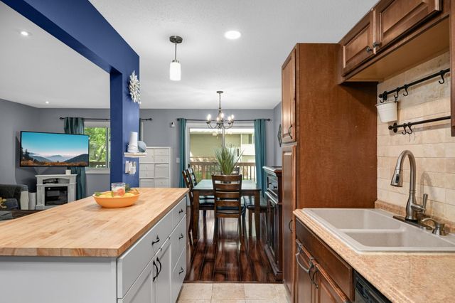 3678 Denmark Avenue, Eagan, MN 55123