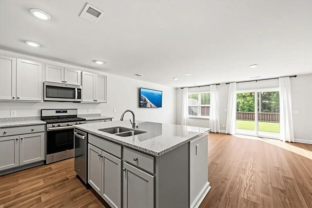 277 Ivory Shadow Road, Summerville, SC 29486