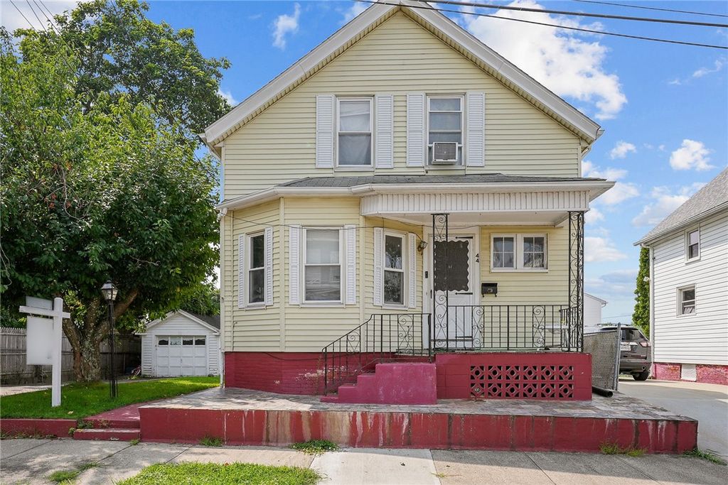 44 Winthrop Avenue, Providence, RI 02908