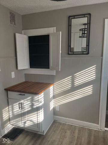 1521 E Legrande Avenue, Indianapolis, IN 46203