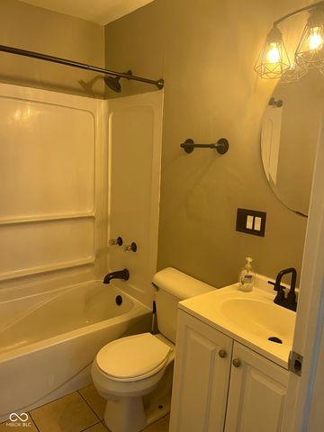 1521 E Legrande Avenue, Indianapolis, IN 46203