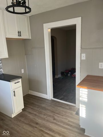 1521 E Legrande Avenue, Indianapolis, IN 46203