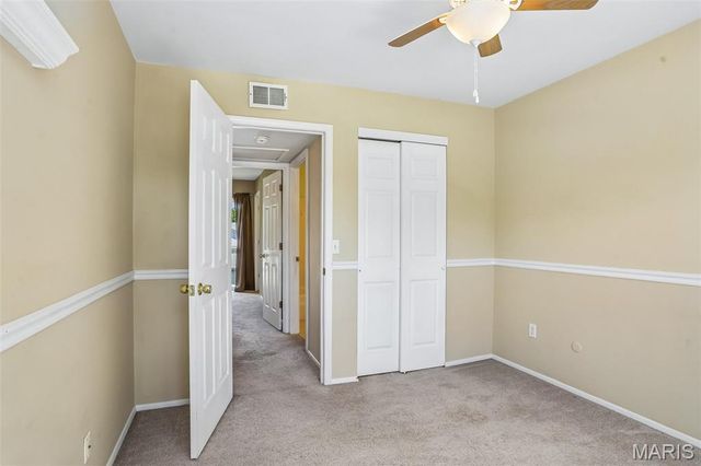 8 Coach Court, St Peters, MO 63376