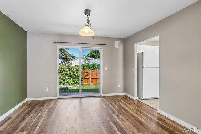 8 Coach Court, St Peters, MO 63376