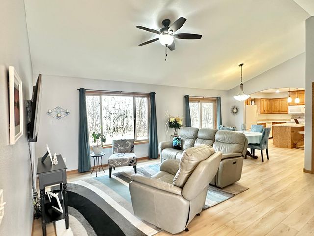 408 21st Avenue N, Sartell, MN 56377