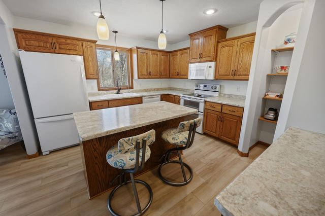 408 21st Avenue N, Sartell, MN 56377