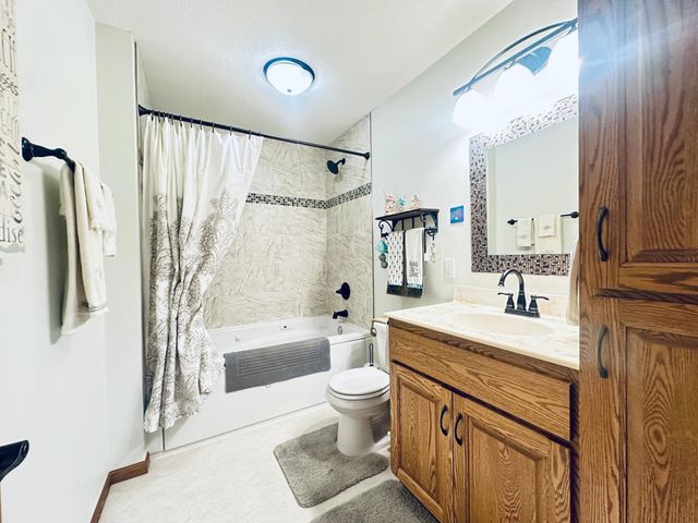 408 21st Avenue N, Sartell, MN 56377