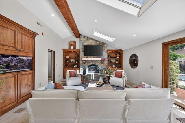19094 Saratoga Glen Place, Saratoga, CA 95070