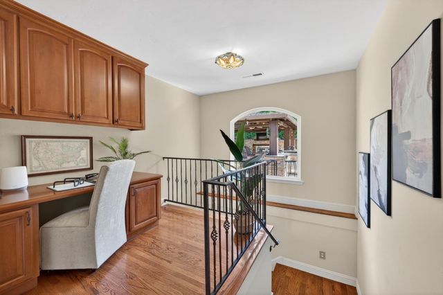 19094 Saratoga Glen Place, Saratoga, CA 95070