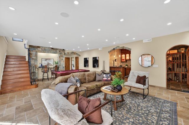 19094 Saratoga Glen Place, Saratoga, CA 95070