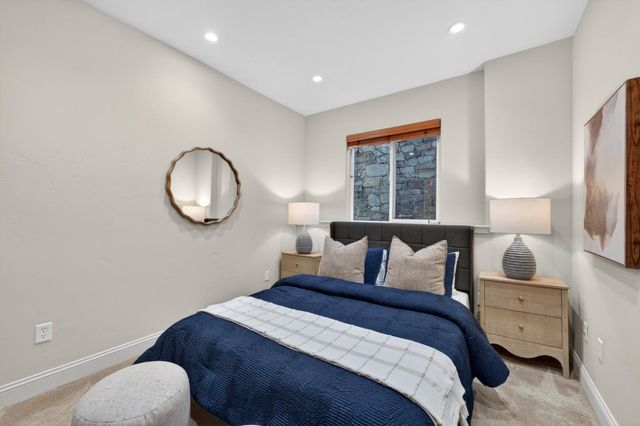 19094 Saratoga Glen Place, Saratoga, CA 95070