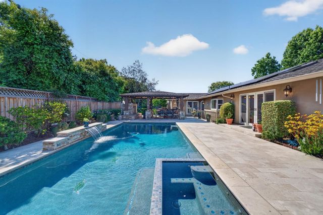 19094 Saratoga Glen Place, Saratoga, CA 95070