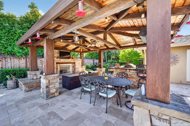 19094 Saratoga Glen Place, Saratoga, CA 95070