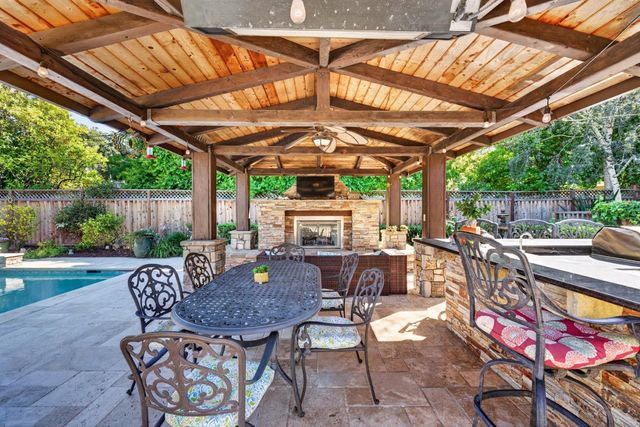 19094 Saratoga Glen Place, Saratoga, CA 95070