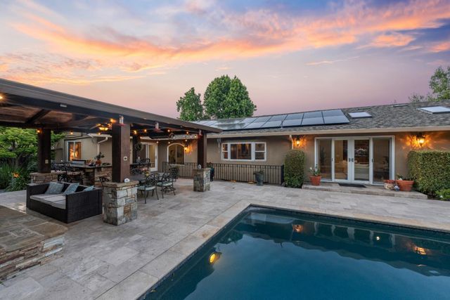 19094 Saratoga Glen Place, Saratoga, CA 95070