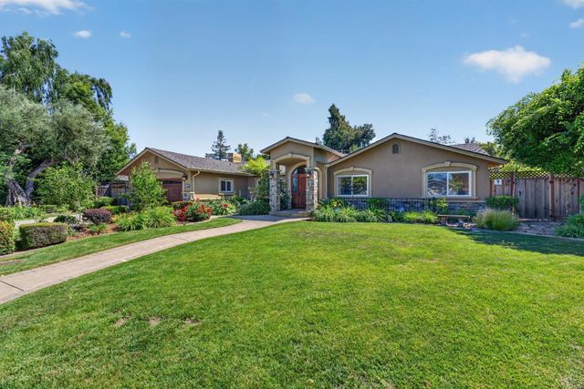 19094 Saratoga Glen Place, Saratoga, CA 95070