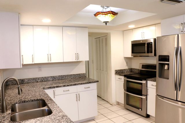 1440 NW 70th Lane, Margate, FL 33063