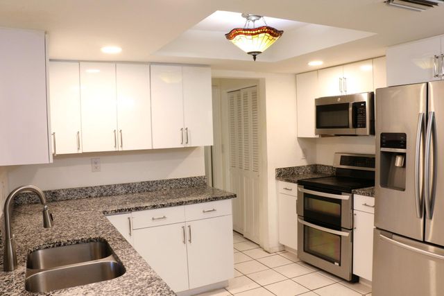 1440 NW 70th Lane, Margate, FL 33063