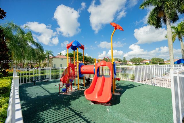 16219 Emerald cove road 0, Weston, FL 33331