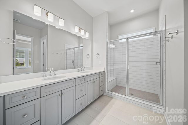 8016 Brookbank Drive, Charlotte, NC 28269