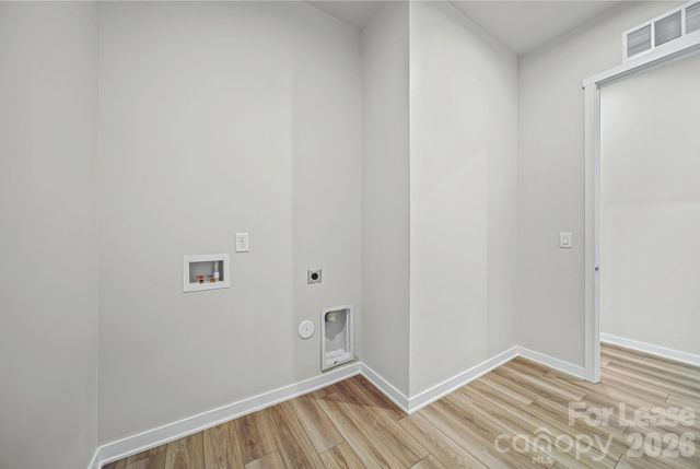 8016 Brookbank Drive, Charlotte, NC 28269