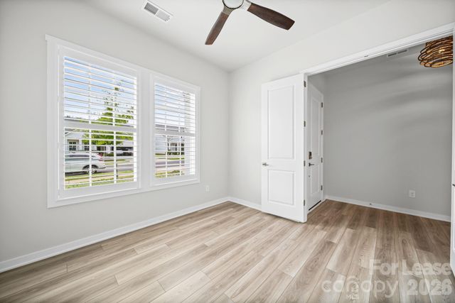 8016 Brookbank Drive, Charlotte, NC 28269