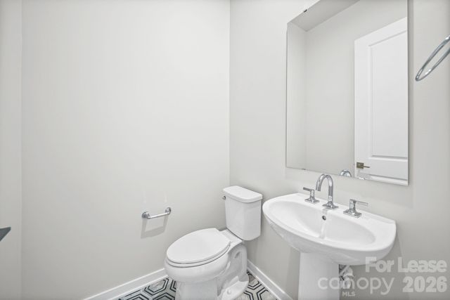 8016 Brookbank Drive, Charlotte, NC 28269